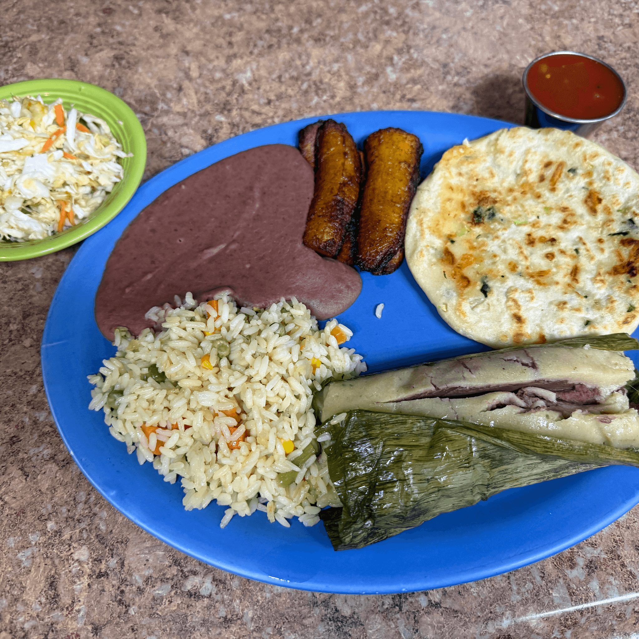 Salvadoran Combo Vegano.