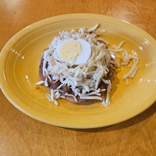 Enchiladas Salvadoreñas